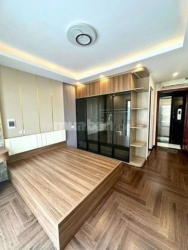 NHÀ PHÂN LÔ - 6 TẦNG THANG MÁY - Ô TÔ TRÁNH - FULL NỘI THẤT - ZÁ 12 T