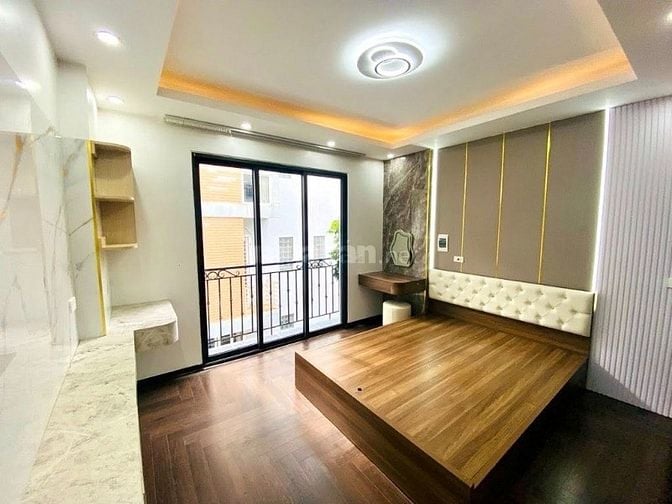 NHÀ PHÂN LÔ - 6 TẦNG THANG MÁY - Ô TÔ TRÁNH - FULL NỘI THẤT - ZÁ 12 T