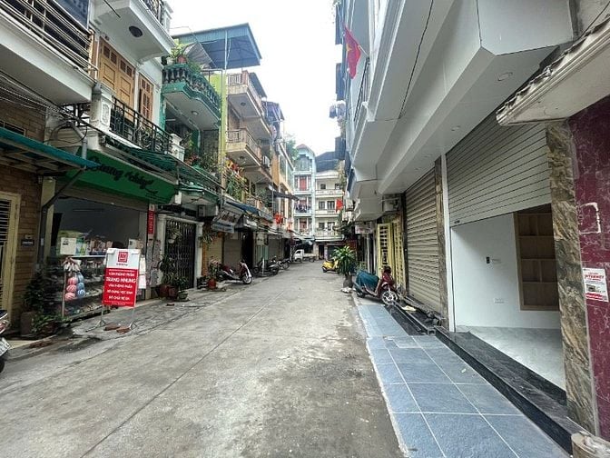 Chính chủ cho thuê nhà ngay cổng Trường tiểu học và THCS Lương Yên