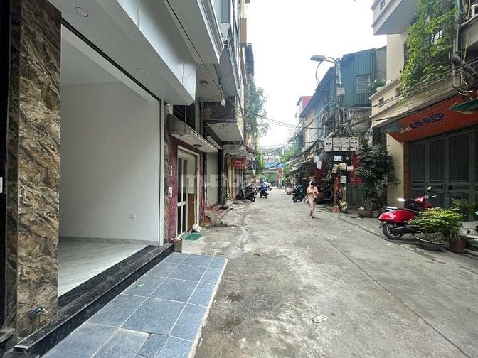Chính chủ cho thuê nhà ngay cổng Trường tiểu học và THCS Lương Yên