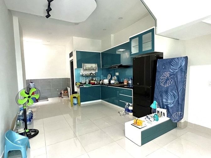 Bán Nhà Lê Trọng Tấn, Tân Phú, Hẻm 6M Thông, 72M2, 3 Tầng, Nhỉnh 7 Tỷ