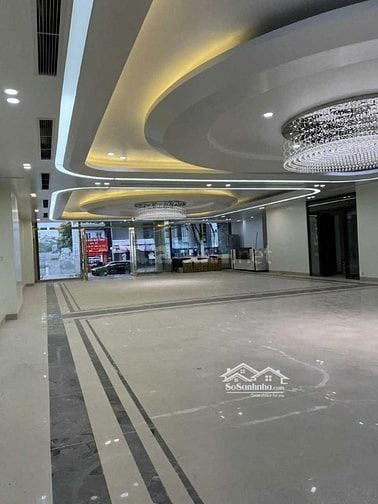 BÁN Tòa  NHÀ MẶT PHỐ  TOÀ VĂN PHÒNG - KINH DOANH - DT450 M giá 380 tỷ