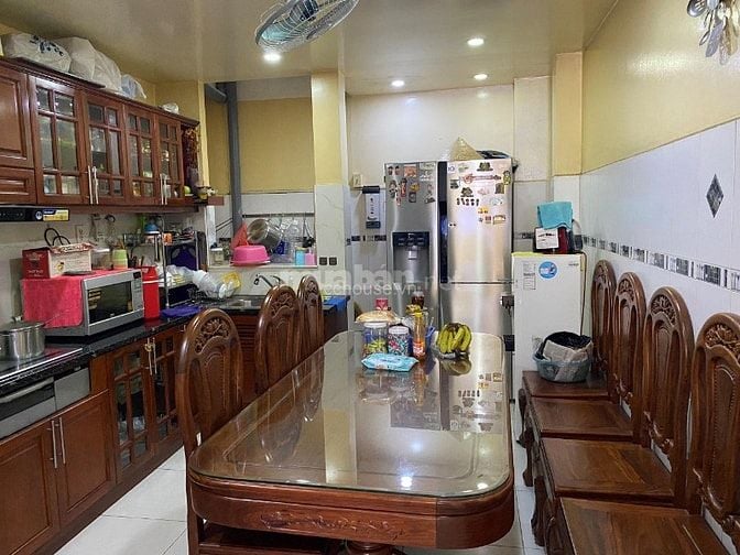 Nhà HXH 282A/19 Nguyễn Tri Phương. DT 3.5x14m, 5 tầng