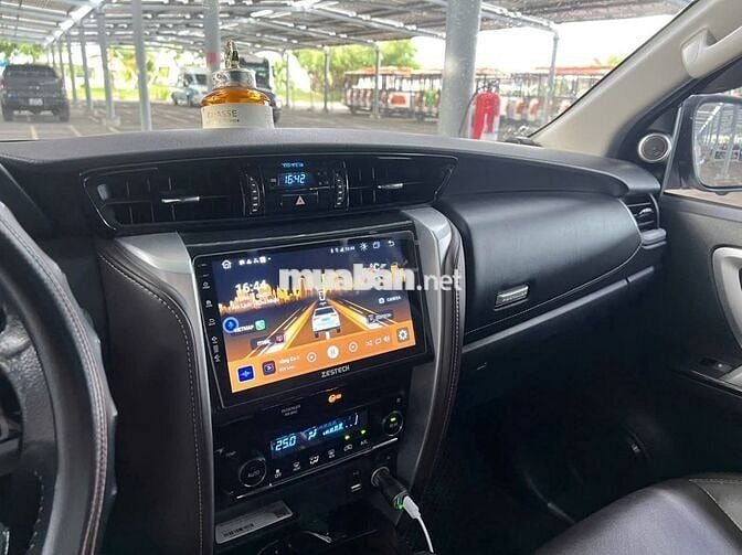 Toyota Fortuner 2019 2.7V 4x2 AT - 80000 km