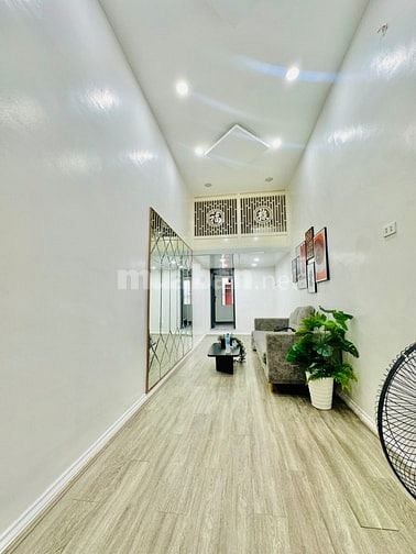 Nhà tập thể 2 tầng Minh Khai TT Hai Bà - siêu hiếm - full tiện ích