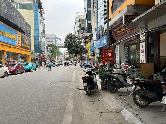 Căn tập thể chung cư nguyên bản rộng thênh thang ở Đại La Hai Bà Trưng