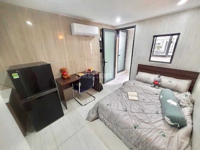 Bán gấp nhà MT Võ Thị Sáu Quận 3 DT 5,3m x 19m KC 5 Tầng giá 28 tỷ