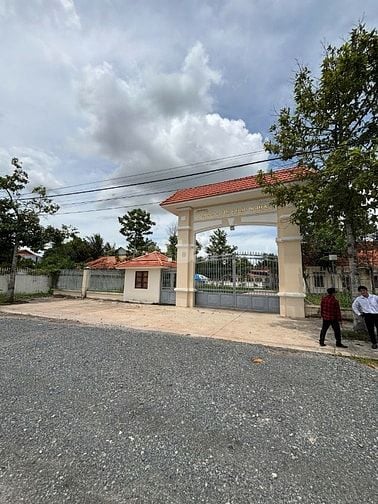 🏠LÔ ĐẤT GẦN VINHOMES ĐỐI DIỆN TRƯỜNG THPT HẬU NGHĨA CẦN THANH LÝ SỚM 
