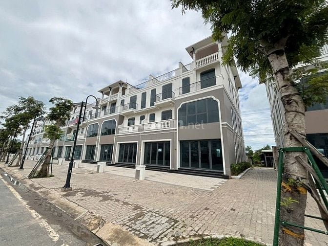 🏠LÔ ĐẤT GẦN VINHOMES ĐỐI DIỆN TRƯỜNG THPT HẬU NGHĨA CẦN THANH LÝ SỚM 