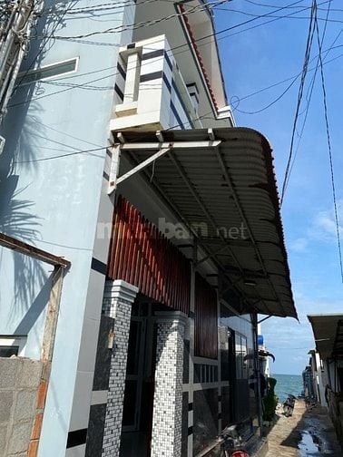 Cho thuê NHÀ CẤP 3 VIEW BIỂN CÁCH BIỂN CHỈ 10 mét - Mũi Né, Phan Thiết
