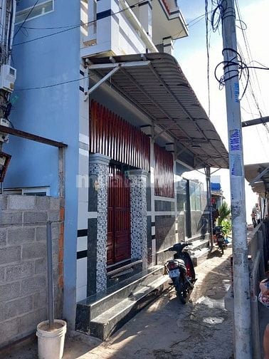 Cho thuê NHÀ CẤP 3 VIEW BIỂN CÁCH BIỂN CHỈ 10 mét - Mũi Né, Phan Thiết