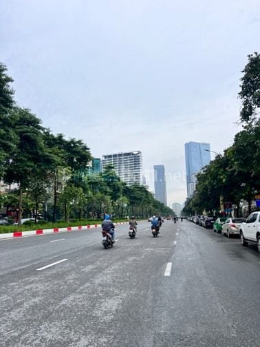 MẶT PHỐ VĂN CAO, 10 TẦNG VĂN PHÒNG MỚI, GIÁ CHỈ NHỈNH 800/M