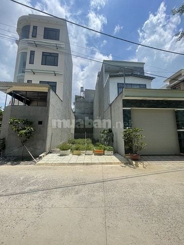 🏠BÁN ĐẤT MẶT TIỀN ĐƯỜNG 20M CÓ VỈA HÈ  — 5.1x20m NỞ HẬU