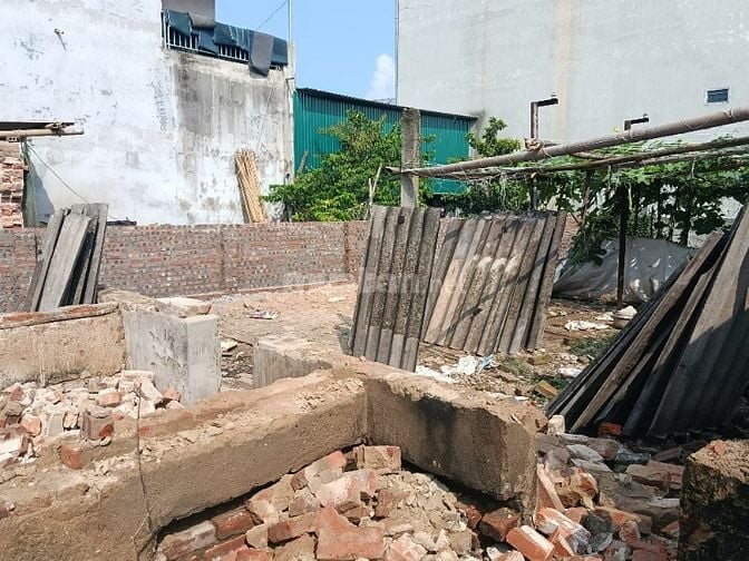 bán gấp đất bìa làng dt;128m.mt;8m vi trí đắc địa