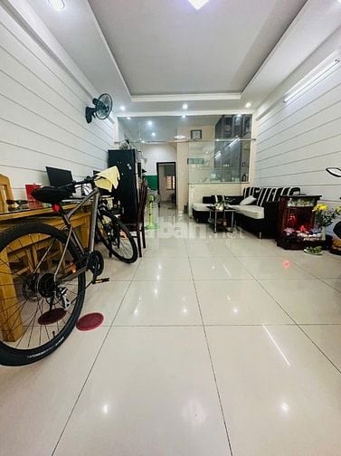 Mình có nhà quận 4 cần cho thuê gấp