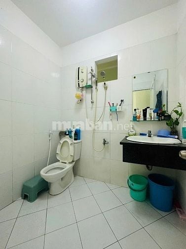 Mình có nhà quận 4 cần cho thuê gấp