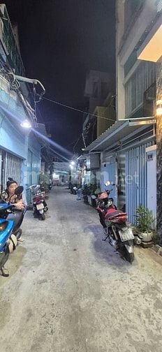 Nhà đẹp Hẻm xe hơi C17 đường Mễ Cốc P15 Q8. 4tỷ860(TL)