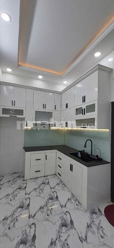 Nhà đẹp Hẻm xe hơi C17 đường Mễ Cốc P15 Q8. 4tỷ860(TL)