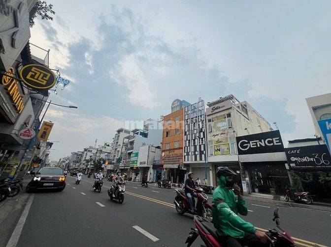 Bán nhà 4 tầng mặt tiền Đồng Xoài, P.13, Q.Tân Bình, ngay nhà ga T3