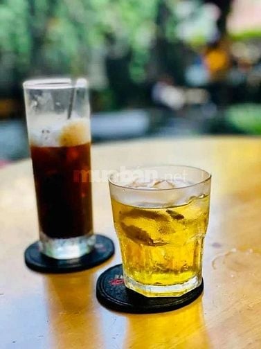 Tuyển NV tư vấn và bán hàng từ 18 tới 42 tuổi