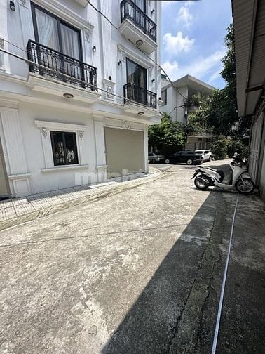 Lô đất 64m2 - ngõ ô tô tránh, dừng đỗ, quay đầu - mặt tiền khủng 5m