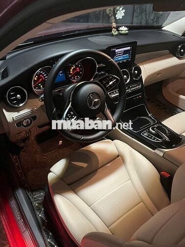 Mercedes Benz C Class 2021 C180 AMG - 22000 km