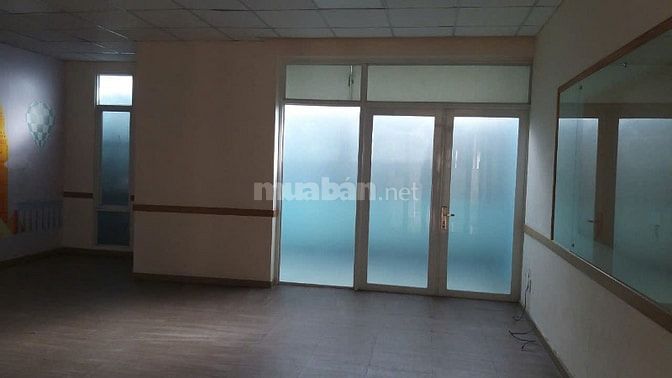 Cho Thuê nhà 4 lầu-Khúc sung nhất đường Tô Ký- Mặt tiền-Rộng 10m