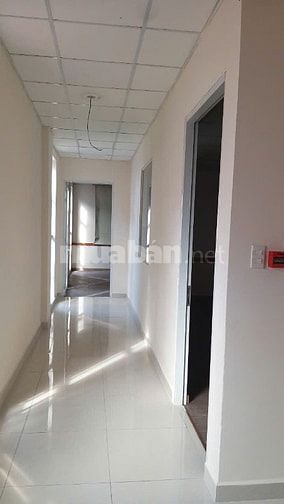 Cho Thuê nhà 4 lầu-Khúc sung nhất đường Tô Ký- Mặt tiền-Rộng 10m