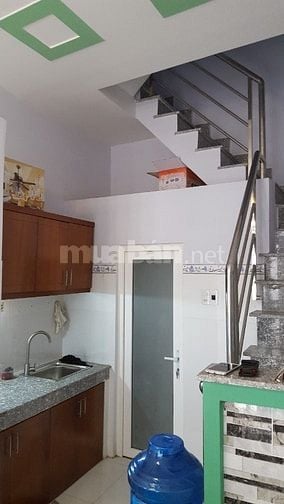 Cho thuê nhà nguyên căn 1 trệt 3 lầu đường Tỉnh lộ 10 Quận Bình Tân