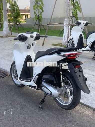 SH 2023 có đèn cực đẹp siêu mới trả góp trao đổi