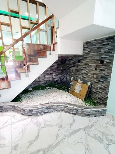 Nhà hẻm xe hơi Hương Lộ 2, Bình Tân. DT 4x20m, 3 tầng. Giá 5.6 tỷ TL