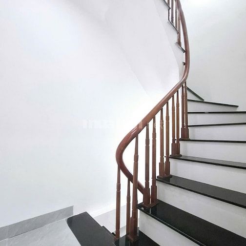 Bán Nhà Ngõ ÔTÔ Phố Vọng_Thông Đại La_Full Nội Thất_28m/5Tầng_Hơn 5Tỷ