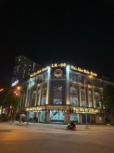 Cho thuê nhà mặt phố Bà Triệu 150m²x9t, MT 5.5m 