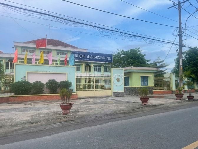Bán biệt thự nhà vườn 1900m2 Có 300m2 thổ cư, Sông Lu, Hòa Phú, 7tỷ8