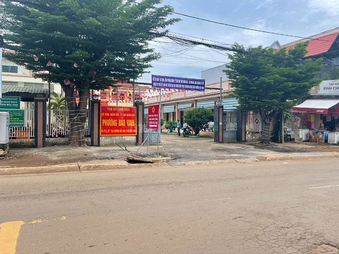 BÁN ĐẤT HÀNG VIP - NGAY PHƯỜNG BẢO VINH
