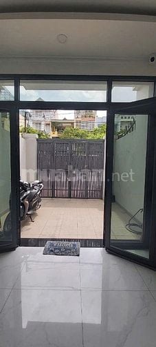 Cho thuê mặt bằng 289 Bình Lợi, P.13, Bình Thạnh, 4x20m, 10tr/th