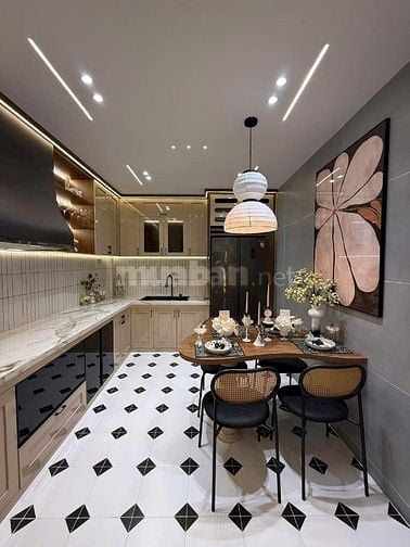 Nhà 3 lầu tuyệt đẹp Cao Cấp hẻm Tô Ngọc Vân, P15, Q.Gò Vấp.