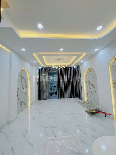 4ty050 Nhà mới đẹp 4x9 nở hậu 4,3 Nhà 1 trệt + lầu 2pn Shr