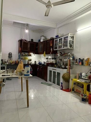 NHÀ 3 LẦU -  KẾ MẶT TIỀN AN DƯƠNG VƯƠNG - NGÃ TƯ BÀ HOM