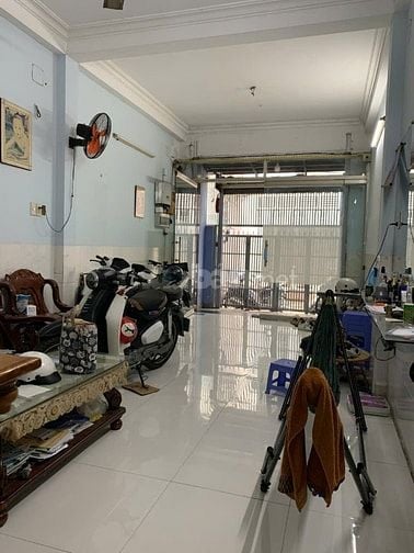 NHÀ 3 LẦU -  KẾ MẶT TIỀN AN DƯƠNG VƯƠNG - NGÃ TƯ BÀ HOM