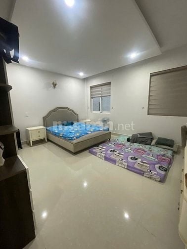 Bán nhà mặt tiền đường T6 phường tây thạnh quận tân phú DT 5x21 đúc 