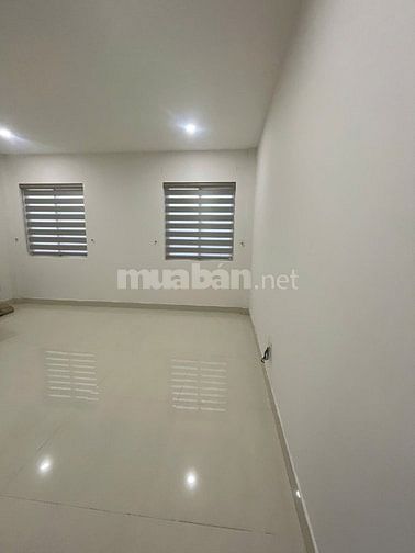 Bán nhà mặt tiền đường T6 phường tây thạnh quận tân phú DT 5x21 đúc 