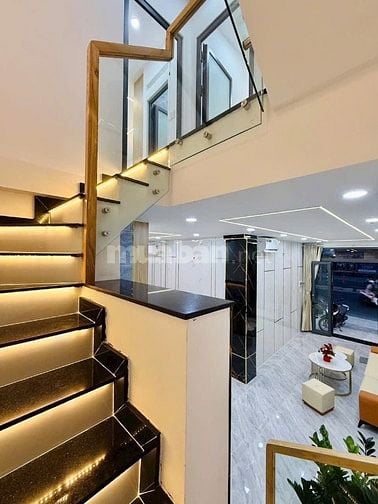 Bán gấp nhà mặt tiền Quang Trung,P10, Gò Vấp. Chỉ 3,25tỷ. Hẻm xe hơi.