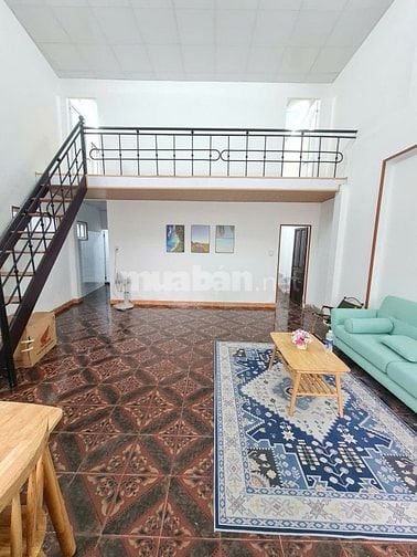 Cần bán nhà lô góc Trần Hưng Đạo 70m2  mặt tiền 4m  giá 3.5 tỷ