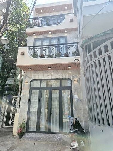 Nhà đẹp bán ngay căn ở Hoàng Hoa Thám, Bình Thạnh chỉ 2 tỷ 160