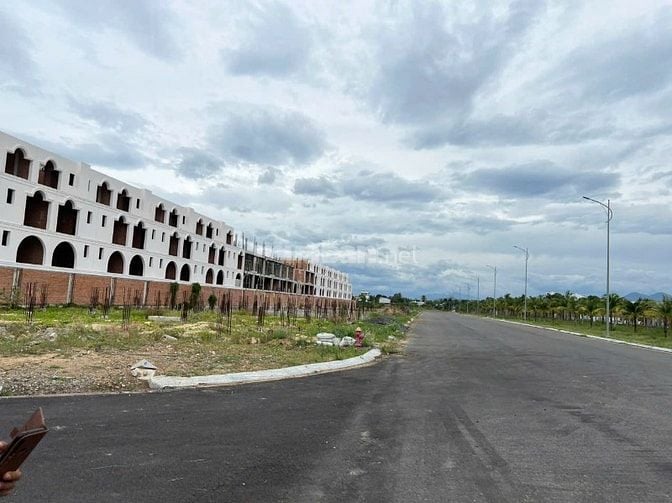 Quý anh chị đang còn phân vân khi lựa chọn dự án Mozzadiso để đầu tư l