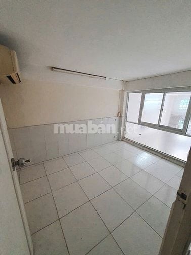 Chính chủ bán nhà hẻm 633 Lê Hồng Phong, Phường 10, Quận 10