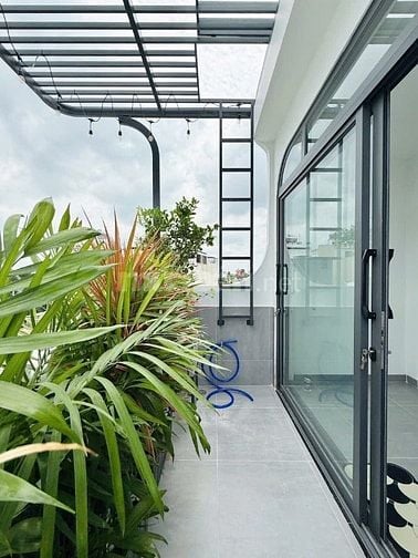 Kẹt vốn KB bán gấp nhà Gia Phú, P1, Q6. Chỉ 2,38tỷ. Hẻm xe hơi. 65m2