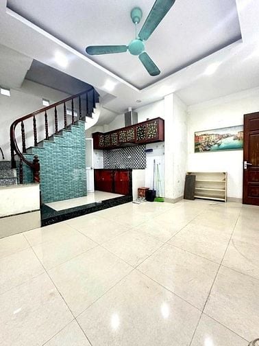 BÁN NHÀ MINH KHAI_ÔTÔ VF3 ĐỖ CỬA_MẶT TIỀN RỘNG THOÁNG_30m/4TẦNG_6.25TỶ