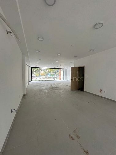 Cho thuê toà nhà mới xây mặt tiền Điện Biên Phủ p21 quận Bình Thạnh